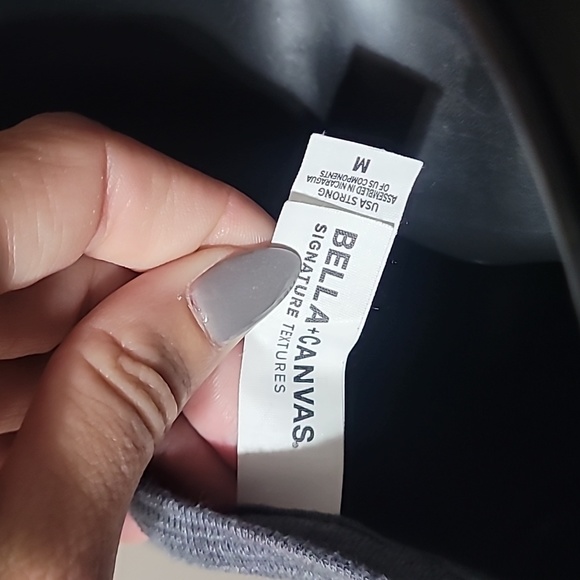 Sex and the City Graphic Tee - Picture 4 of 5